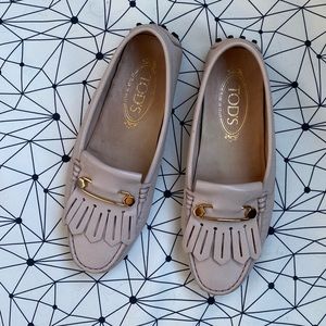 Tods loafers, limited edition, nude/ pink, size 36